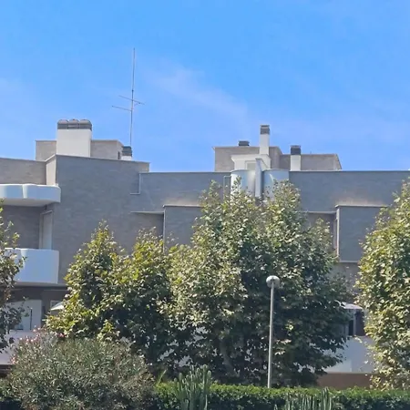 Ugly Duckling's House * Santa Marinella